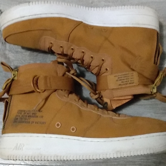 NIKE SF AIR FORCE 1 MID - Picture 2 of 4